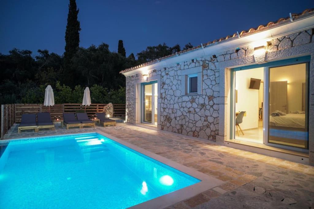 Villa Di Pietra II Liapades Exterior photo
